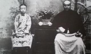 中国男孩保护中国女孩